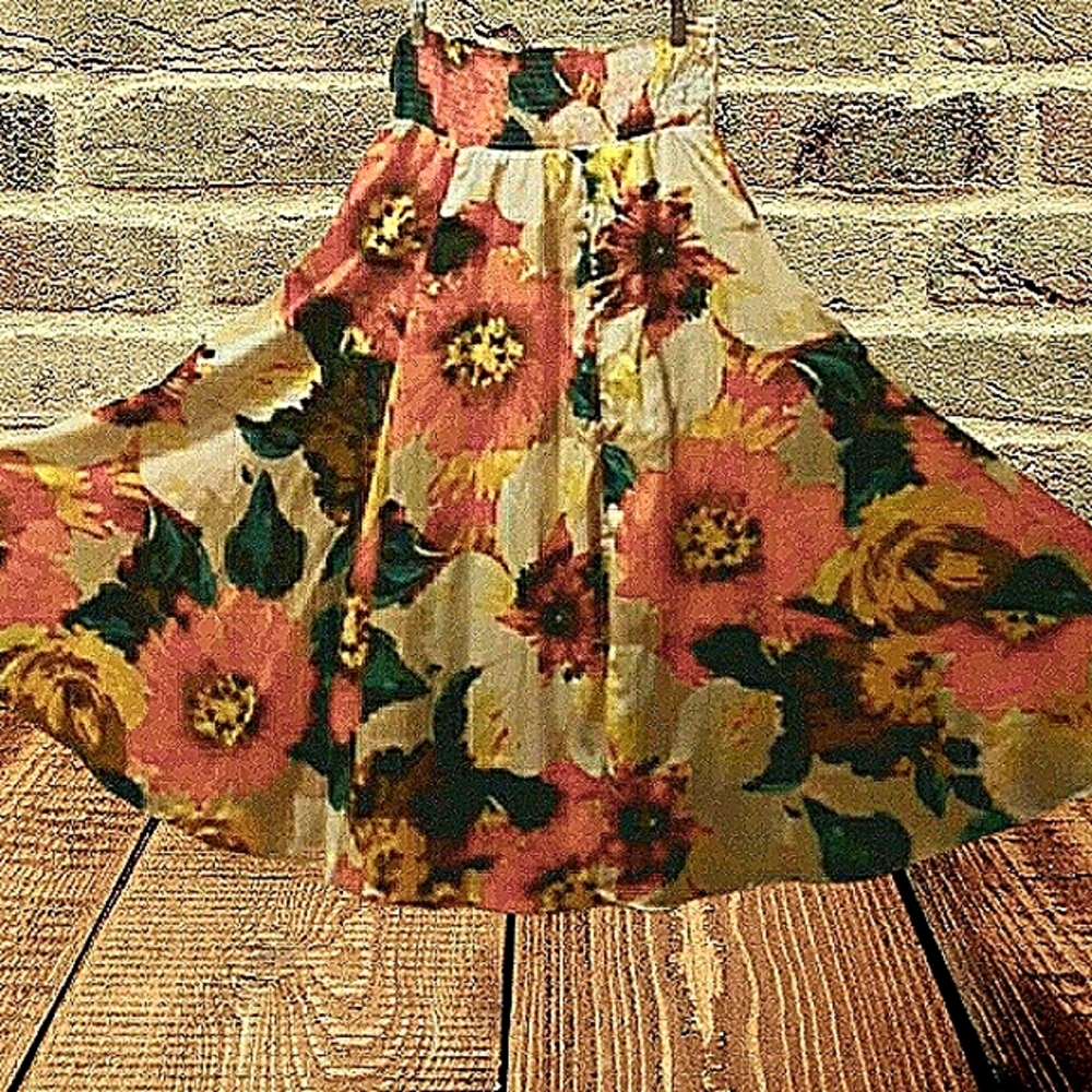 - - MIX NOUVEAU NEW YORK COLORFUL FULL SKIRT